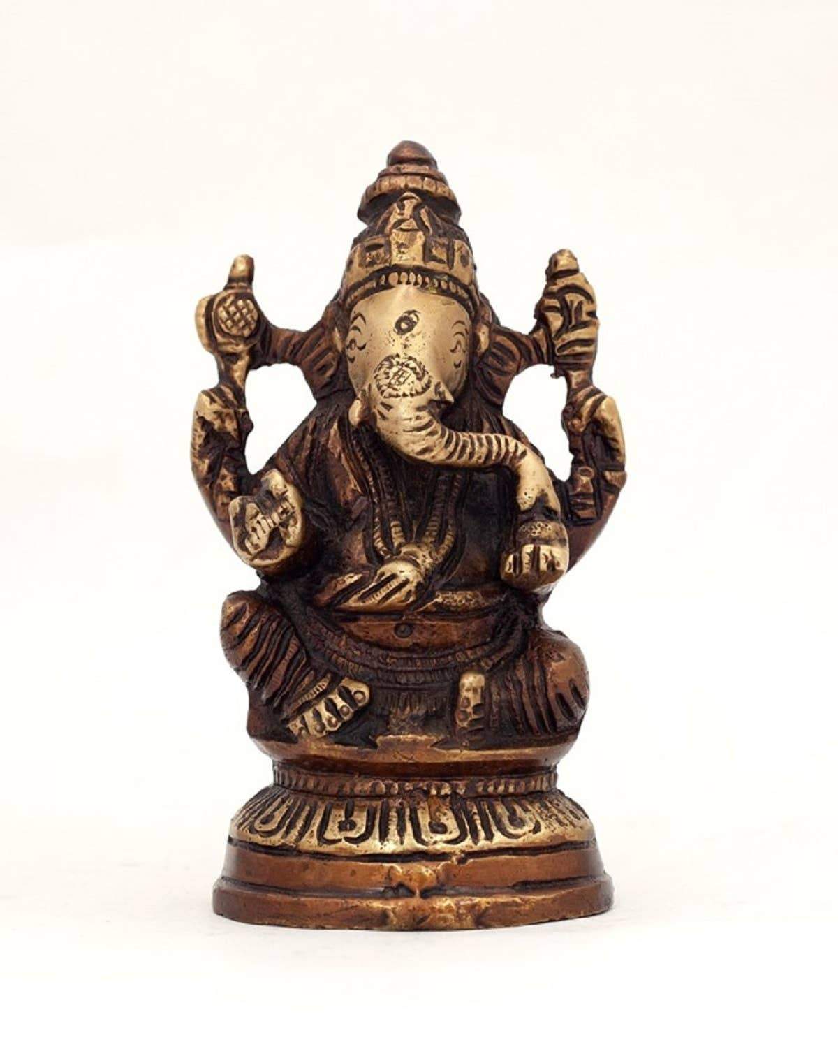 Ganesha Lotus Statue