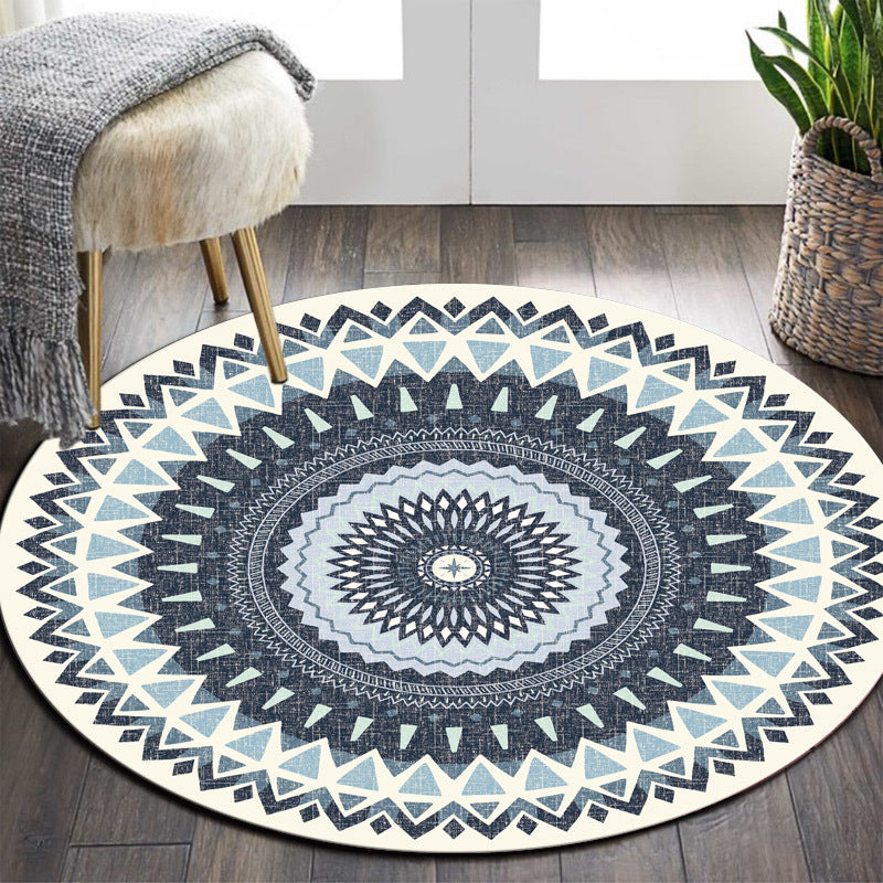 Chic Round Living Room Rug