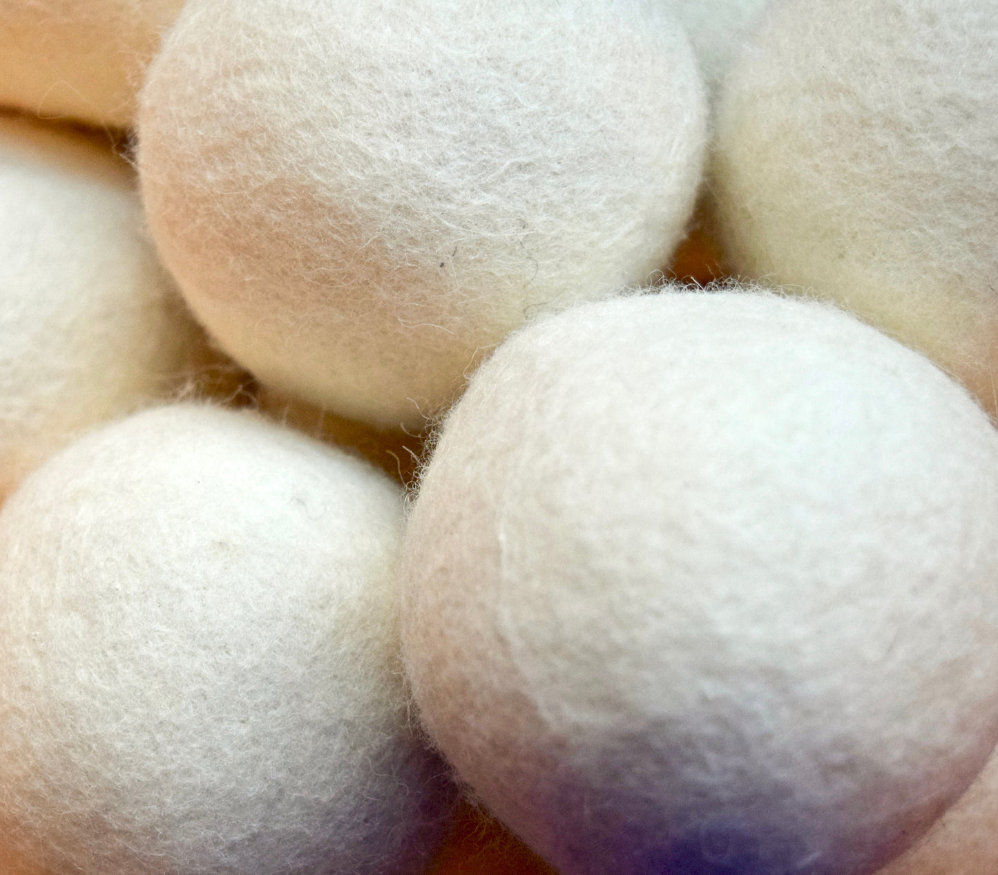 Wool Dryer Helpers