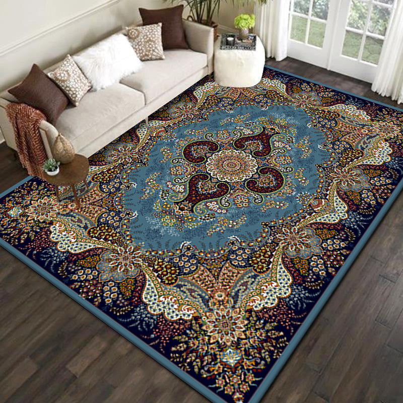 Elegant Persian Living Room Rug