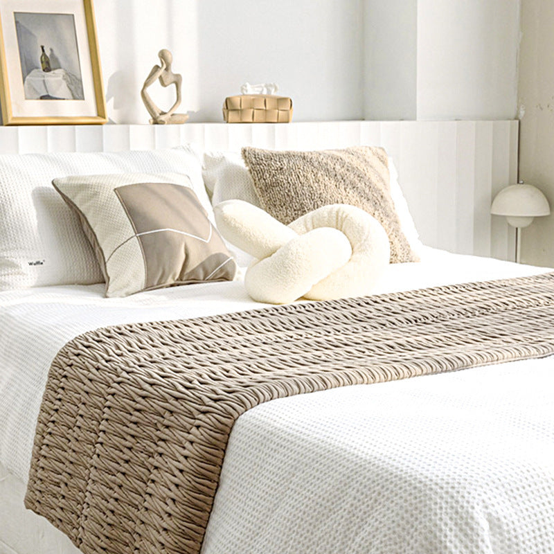 Elegant Bed Runner Pillow Set