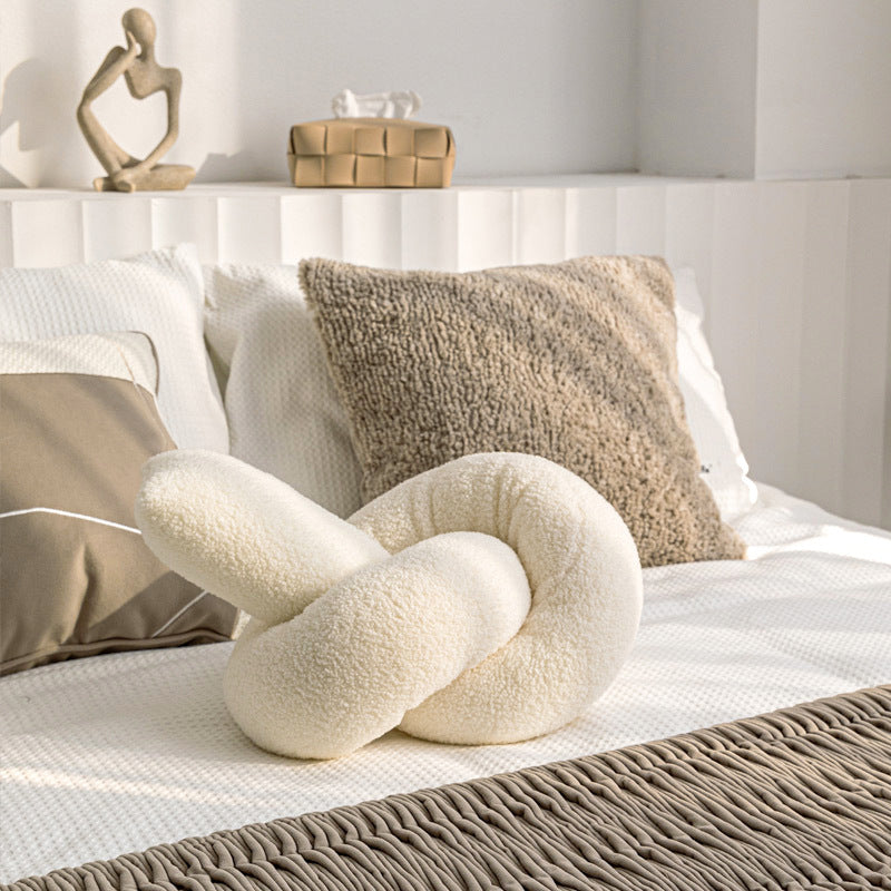 Elegant Bed Runner Pillow Set
