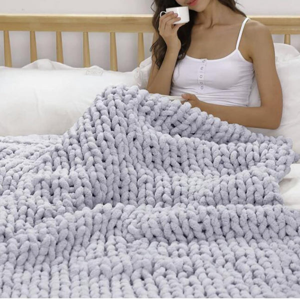 Cozy Chunky Knit Blanket